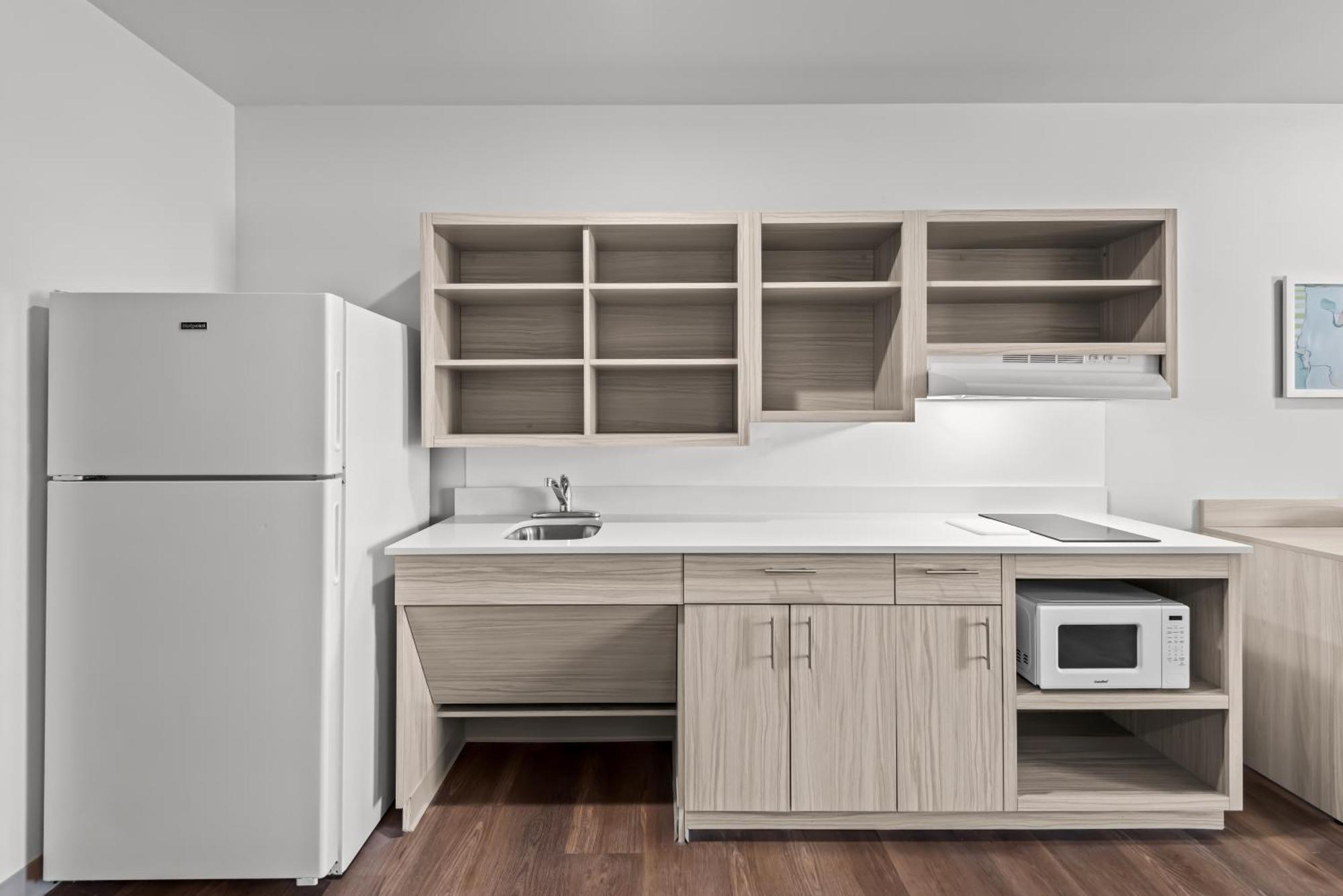 Woodspring Suites Coralville Iowa City Екстер'єр фото